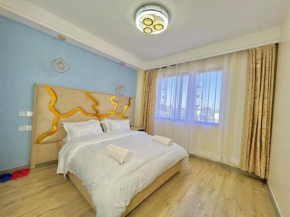 cozy corner two bedroom apartment with fully equipped gym heated swimming pool ample parking space and proximity to major shopping malls